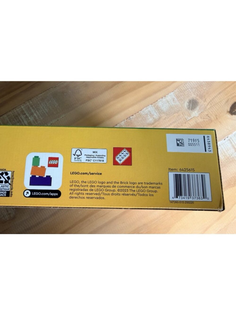 LEGO Creator # 31137 Adorable Dogs RETIRED 475 Pieces New Open Box - Picture 3 of 7